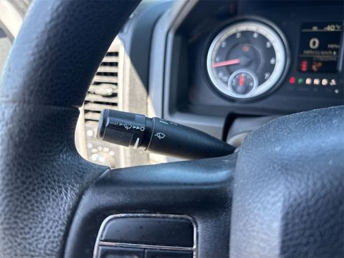 Used 2017 RAM 1500 Express image 15