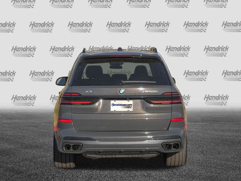 Certified 2025 BMW X7 M60i image 8