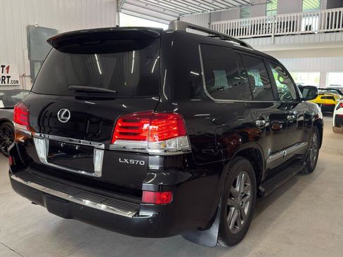 Used 2013 Lexus LX 570 4WD image 5