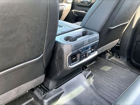 Used 2022 Chevrolet Silverado 2500 LTZ w/ LTZ Plus Package image 11