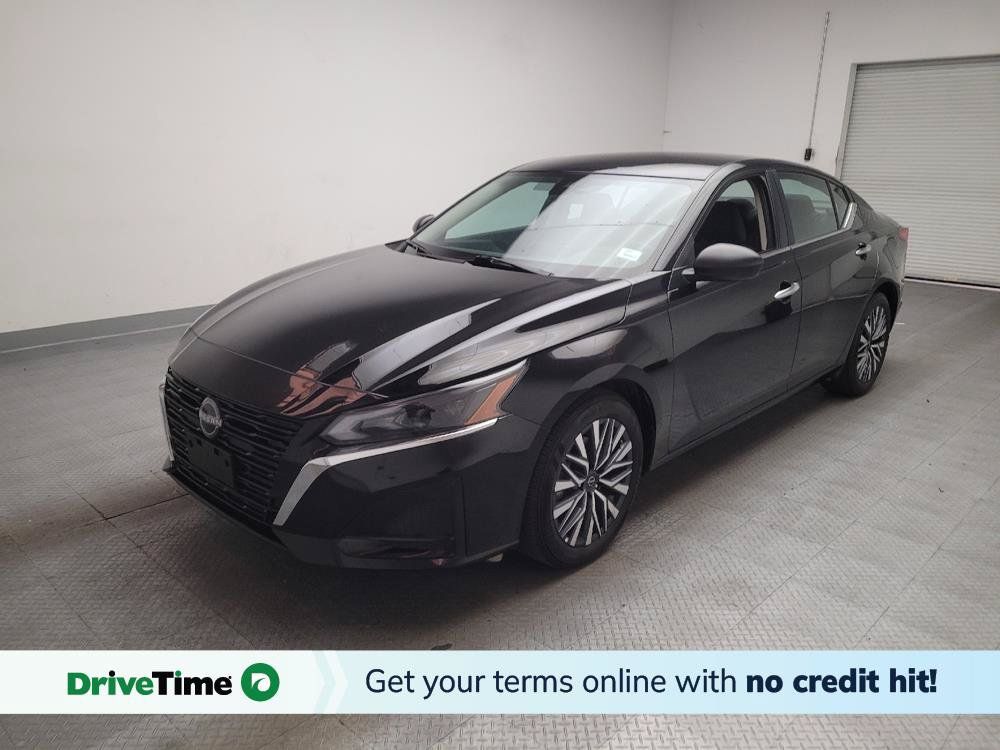 Used 2025 Nissan Altima 2.5 SV FWD image 1