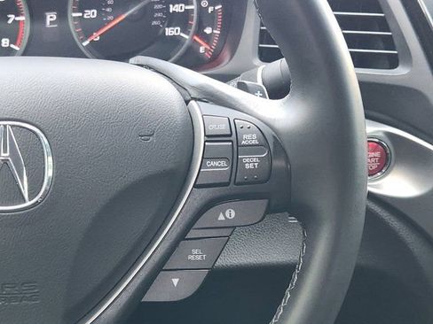 Used 2018 Acura ILX FWD image 30