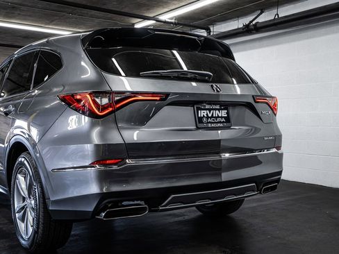 New 2026 Acura MDX SH-AWD image 15