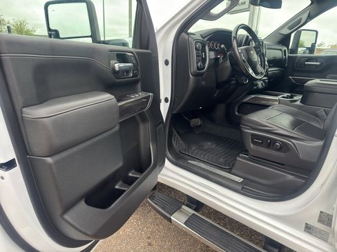 Used 2021 Chevrolet Silverado 2500 LTZ w/ LTZ Convenience Package AWD/4WD image 12