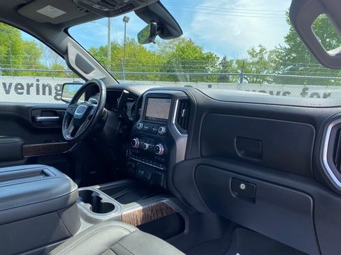 Used 2021 GMC Sierra 1500 Denali w/ Technology Package AWD/4WD image 22