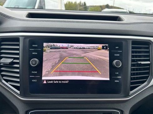 Used 2021 Volkswagen Atlas SE w/ Panoramic Sunroof Package AWD/4WD image 12