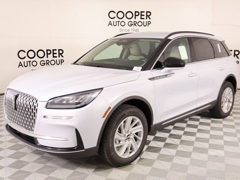 New 2026 Lincoln Corsair Premiere image 11