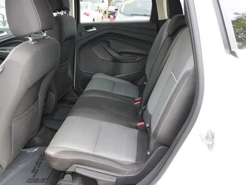 Used 2014 Ford Escape SE w/ Equipment Group 201A AWD/4WD image 1
