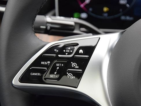 New 2026 Mercedes-Benz C 300 4MATIC Sedan image 24