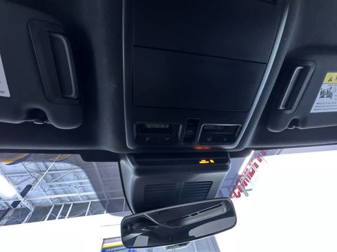 Used 2024 MAZDA MAZDA3 s image 30