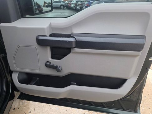 Used 2016 Ford F150 XL RWD image 17