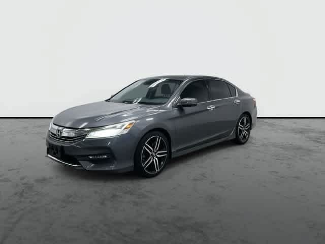 Used 2017 Honda Accord Touring image 8