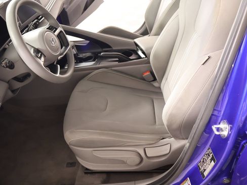 Used 2023 Hyundai Elantra SEL w/ Cargo Package FWD image 10