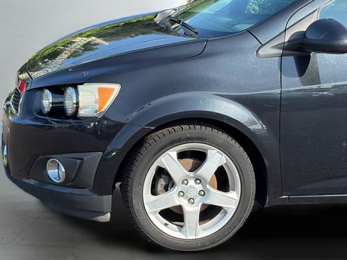 Used 2015 Chevrolet Sonic LTZ w/ Advanced Safety Package FWD image 27