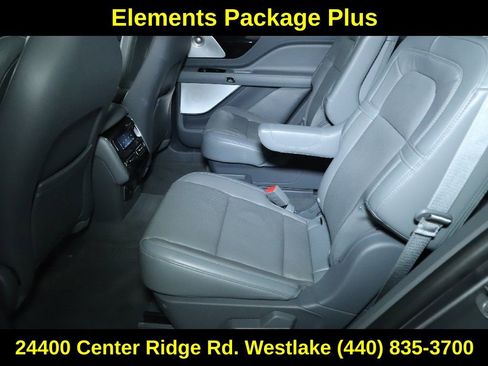 Used 2021 Lincoln Aviator Reserve w/ Equipment Group 202A image 14