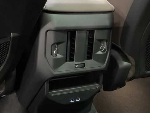 Used 2026 BMW X3 xDrive30 w/ Premium Package image 30