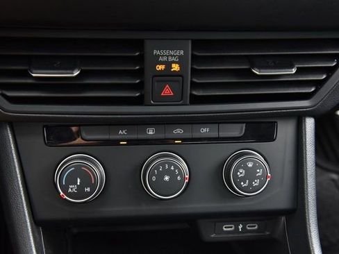Used 2024 Volkswagen Jetta S FWD image 15