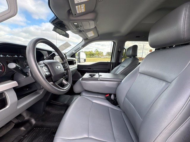Used 2025 Ford F250 XL w/ XL Off-Road Package AWD/4WD image 2