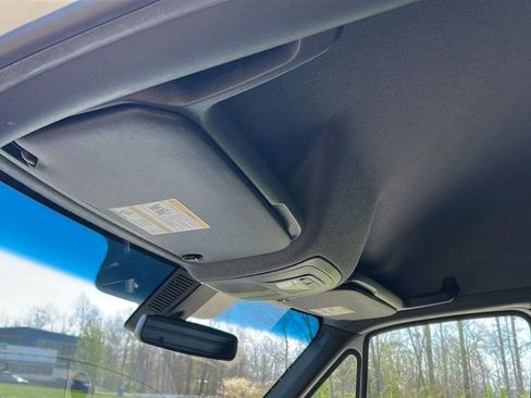 Used 2022 Mercedes-Benz Sprinter 2500 image 32