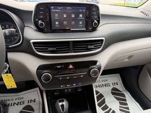 Used 2019 Hyundai Tucson SE AWD/4WD image 19