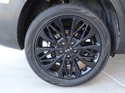 Used 2022 Kia Seltos Nightfall Edition image 30