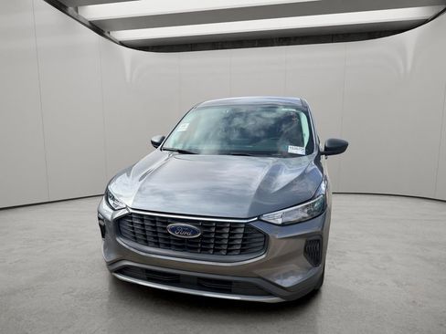 Used 2024 Ford Escape Active w/ Cold Weather Package image 11