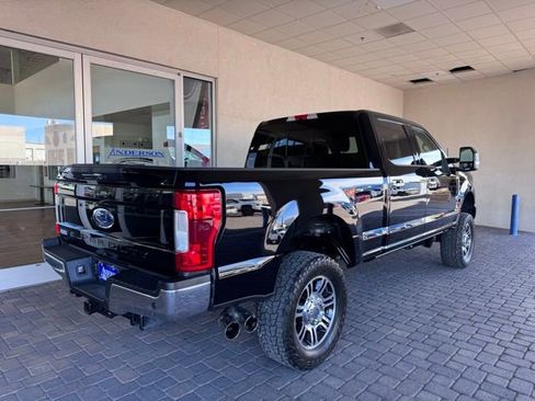 Used 2017 Ford F250 Lariat w/ Tow Technology Bundle image 5