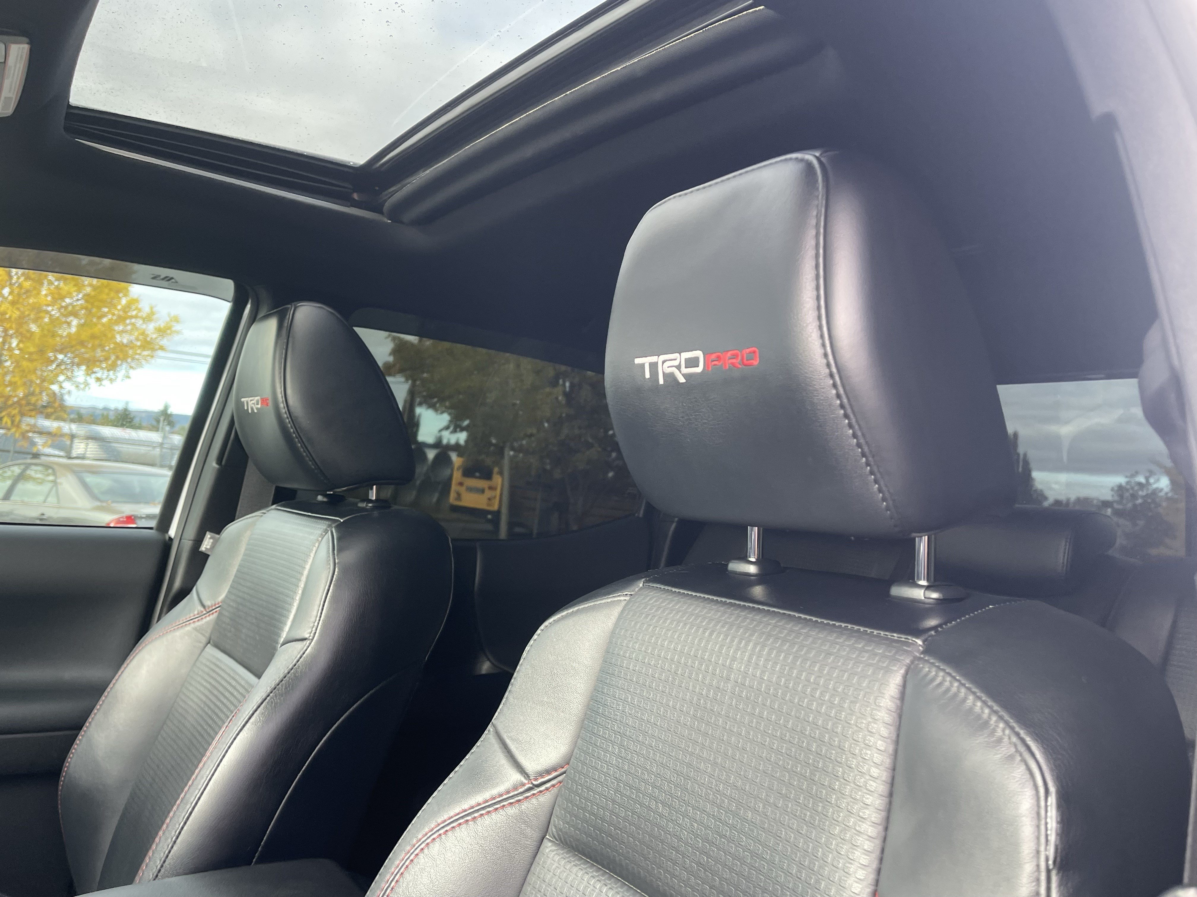Used 2023 Toyota Tacoma TRD Pro AWD/4WD image 23