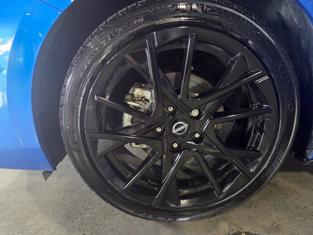 Used 2025 Nissan Sentra SR w/ SR Premium Package FWD image 22