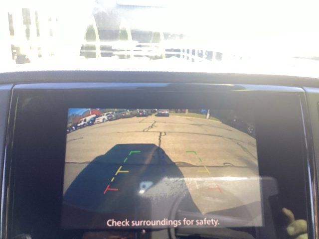 Used 2023 Nissan Titan SV w/ SV Convenience Package AWD/4WD image 21