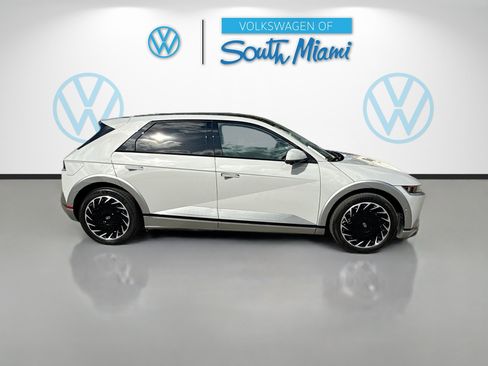Used 2024 Hyundai Ioniq 5 Limited image 8