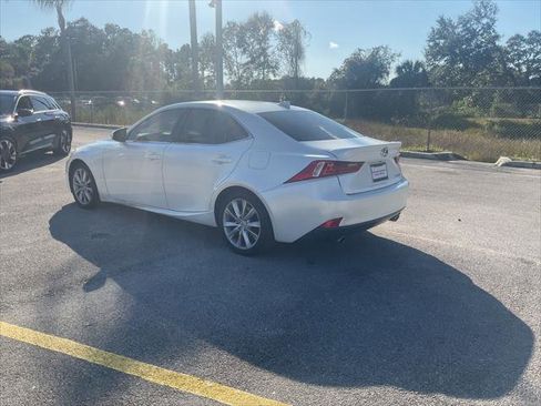 Used 2014 Lexus IS 250 image 4