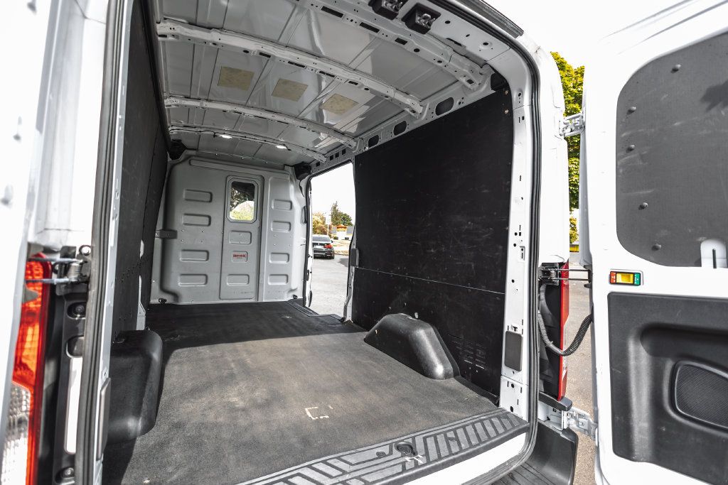 Used 2024 Ford Transit 250 148 Medium Roof Extended AWD w/ Load Area Protection Package image 28
