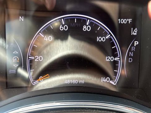 Used 2019 Jeep Grand Cherokee Overland RWD image 10
