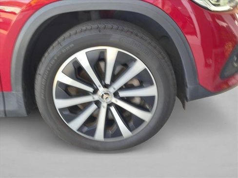 Used 2021 Mercedes-Benz GLA 250 image 21