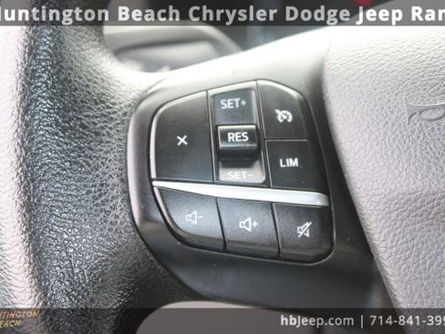 Used 2023 Ford Transit 350 XLT image 15