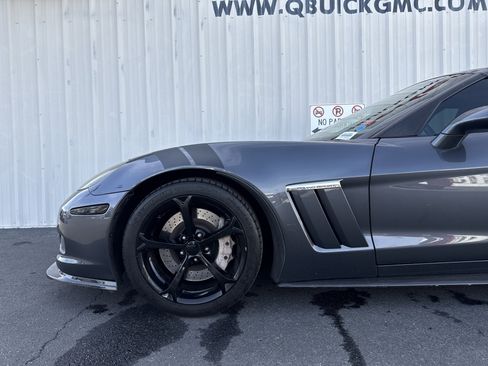 Used 2011 Chevrolet Corvette Grand Sport w/ Preferred Equipment Group image 4