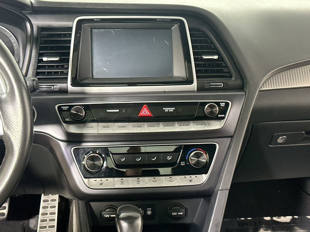 Used 2018 Hyundai Sonata Sport FWD image 19
