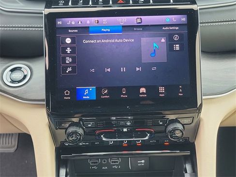 New 2025 Jeep Grand Cherokee Limited image 26