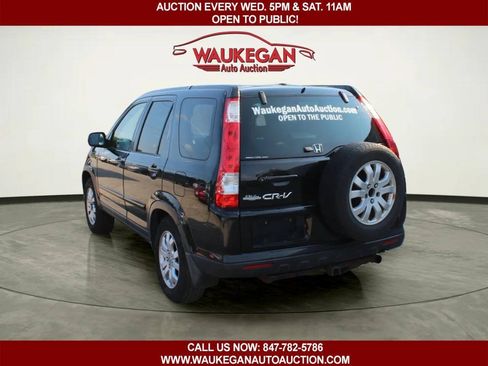 Used 2005 Honda CR-V SE image 4
