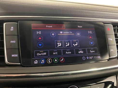 Used 2021 Buick Enclave Avenir w/ Avenir Technology Package image 13