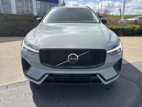 New 2026 Volvo XC60 T8 Plus w/ Protection Package Premier AWD/4WD image 3