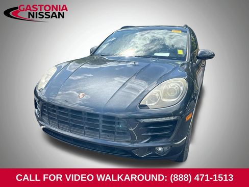 Used 2017 Porsche Macan AWD/4WD image 21