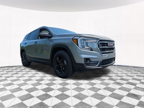 Used 2024 GMC Terrain AT4 w/ LPO, Floor Liner Package AWD/4WD image 16