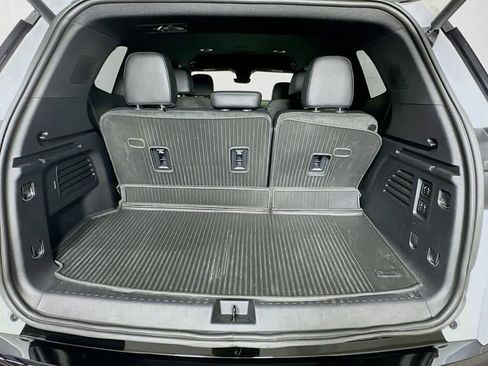 Used 2024 GMC Acadia Denali w/ Super Cruise Package AWD/4WD image 21