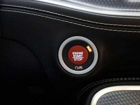 Used 2021 Dodge Challenger SRT Hellcat Redeye image 17