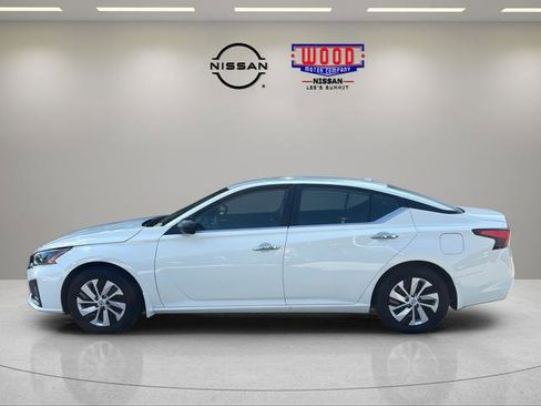 Certified 2025 Nissan Altima 2.5 S FWD image 5