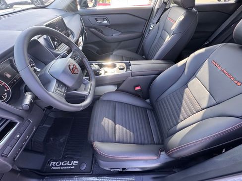 New 2026 Nissan Rogue SV AWD/4WD image 9