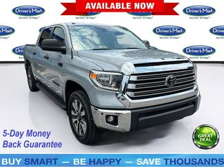 Used 2019 Toyota Tundra Limited w/ Limited Premium Package AWD/4WD video 1