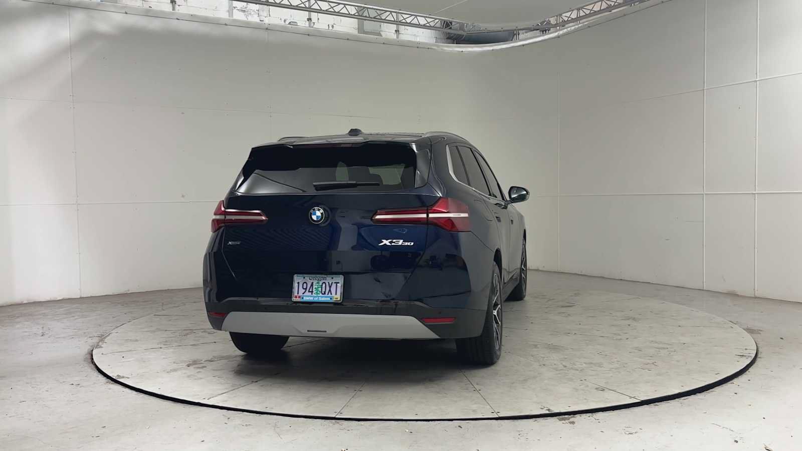 Used 2026 BMW X3 xDrive30i w/ Premium Package AWD/4WD image 4